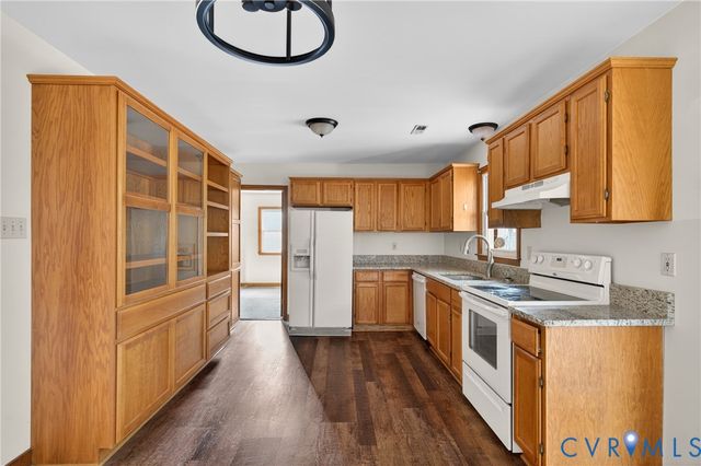 10217 Ridgerun Rd, Chesterfield, VA 23832