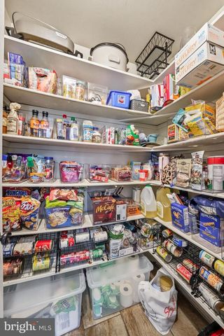 6 WILLIAMSBURG CT, Sewell, NJ 08080