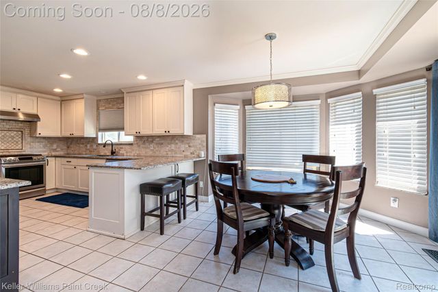 17576 Canvasback Drive, Macomb Township, MI 48044