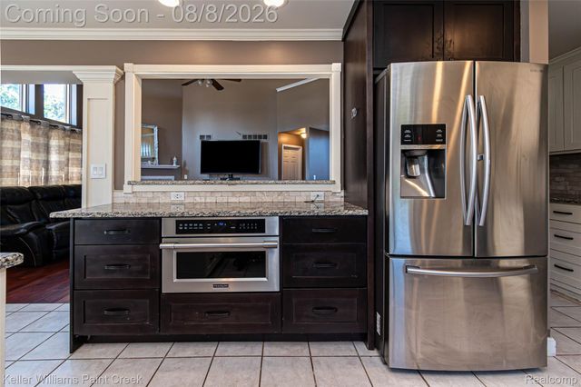 17576 Canvasback Drive, Macomb Township, MI 48044