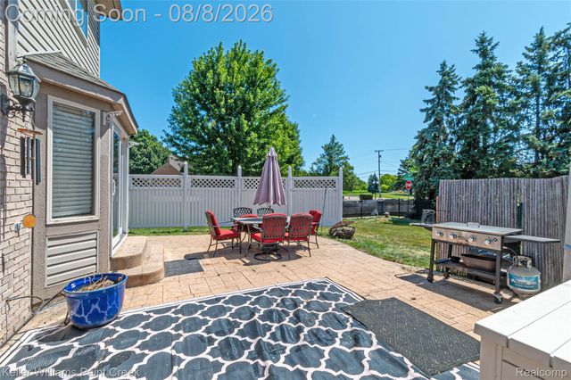 17576 Canvasback Drive, Macomb Township, MI 48044