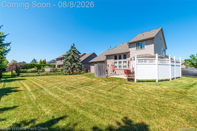 17576 Canvasback Drive, Macomb Township, MI 48044