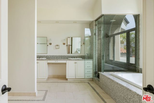 1445 Cuesta Linda, Pacific Palisades (los Angeles), CA 90272
