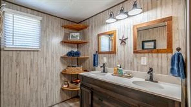 6606 Dayla Court, Granbury, TX 76049