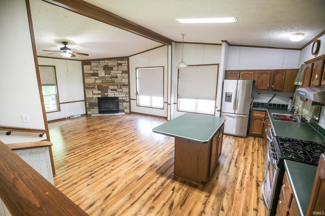 6858 S Greentuck Drive, Owensburg, IN 47453