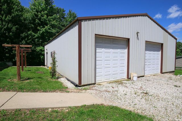 6858 S Greentuck Drive, Owensburg, IN 47453