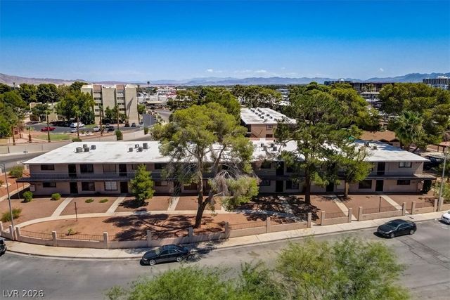 555 South Royal Crest Circle 25, Las Vegas, NV 89169