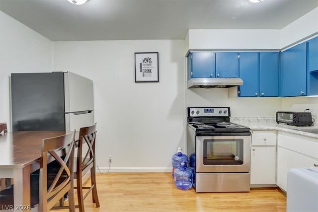 555 South Royal Crest Circle 25, Las Vegas, NV 89169