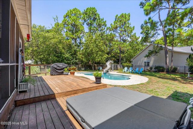 421 Okeechobee Road, Wilmington, NC 28412