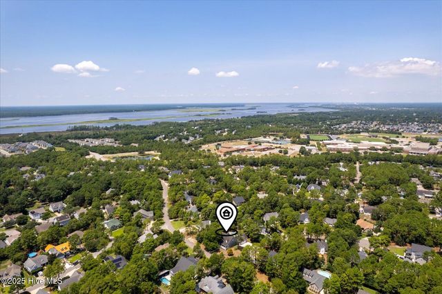 421 Okeechobee Road, Wilmington, NC 28412