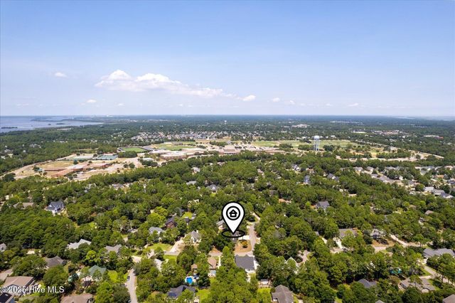 421 Okeechobee Road, Wilmington, NC 28412