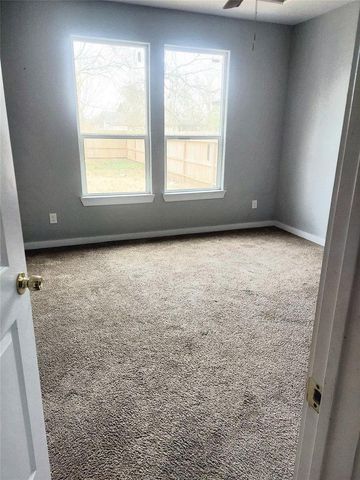 1016 Rachel B Scott Street, Cleveland, TX 77327