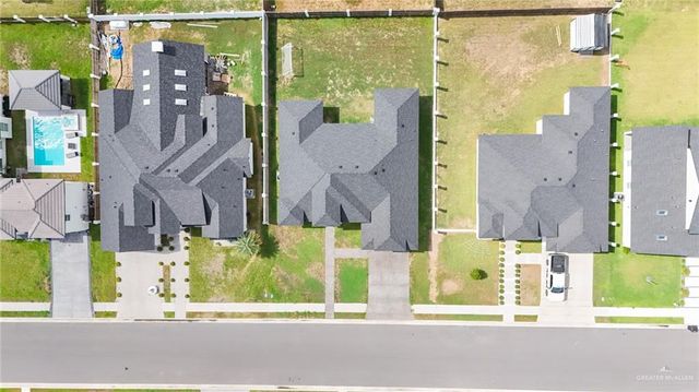 13811 N 34th Lane, Mcallen, TX 78504