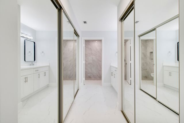 8055 SWEETBRIAR Way, Boca Raton, FL 33496