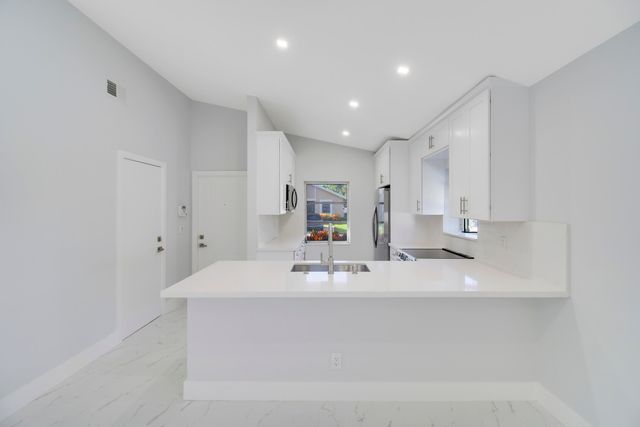 8055 SWEETBRIAR Way, Boca Raton, FL 33496