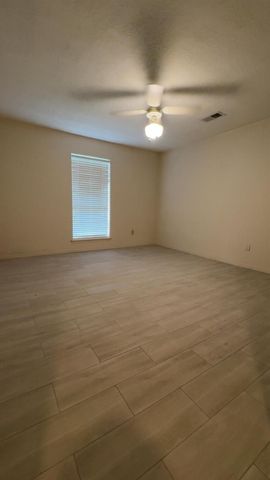 22803 Trailwood Lane, Tomball, TX 77375