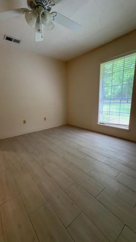 22803 Trailwood Lane, Tomball, TX 77375