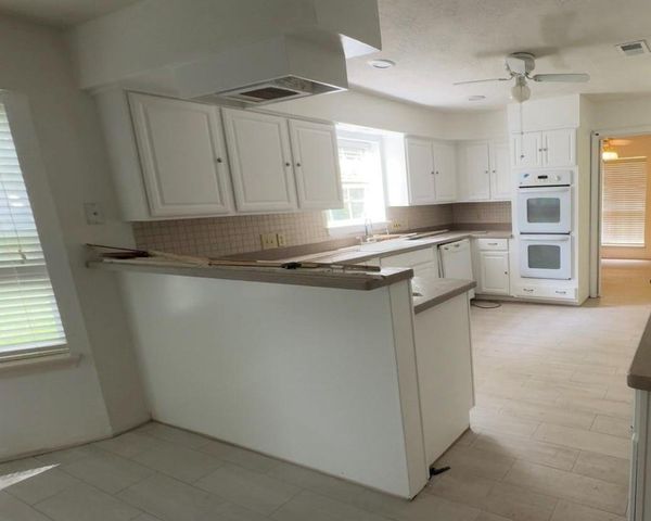 22803 Trailwood Lane, Tomball, TX 77375