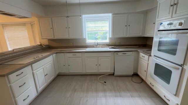 22803 Trailwood Lane, Tomball, TX 77375