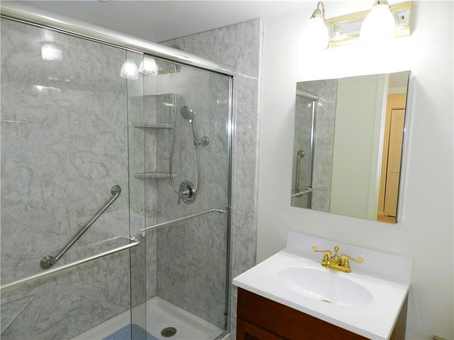 1500 Cochran Rd 512, Scott Twp, PA 15243