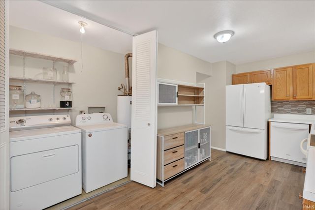 2802 Hampton Road, Mishawaka, IN 46544