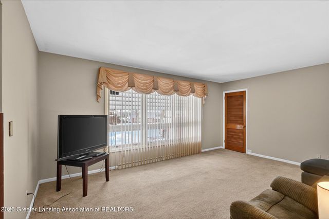 3723 Weger Place, Lansing, MI 48910