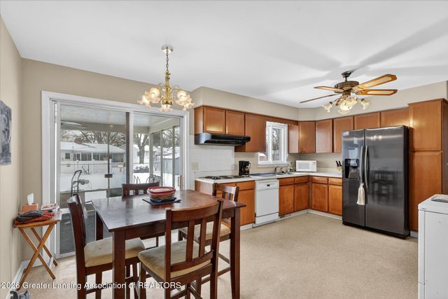 3723 Weger Place, Lansing, MI 48910