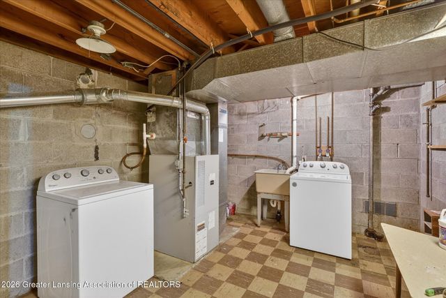 3723 Weger Place, Lansing, MI 48910