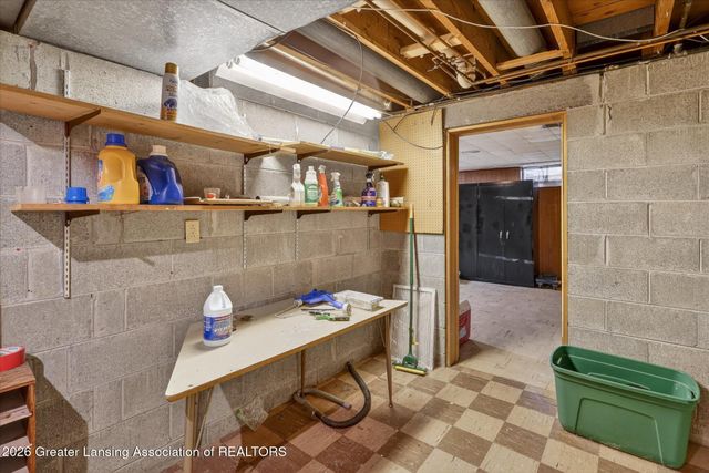 3723 Weger Place, Lansing, MI 48910