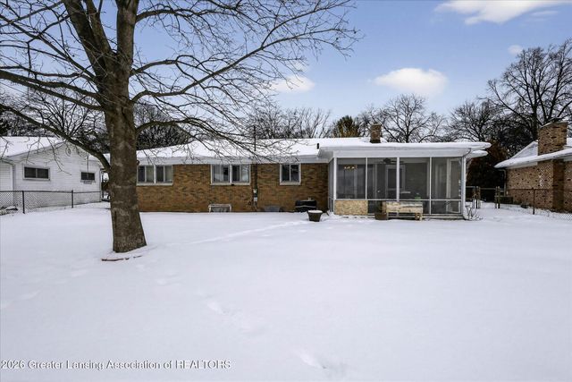 3723 Weger Place, Lansing, MI 48910