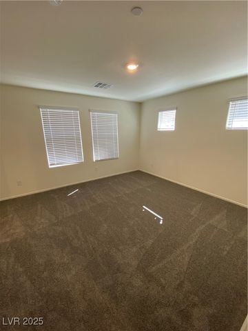 345 Summer Sparrow Avenue, Henderson, NV 89011