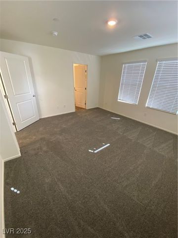 345 Summer Sparrow Avenue, Henderson, NV 89011