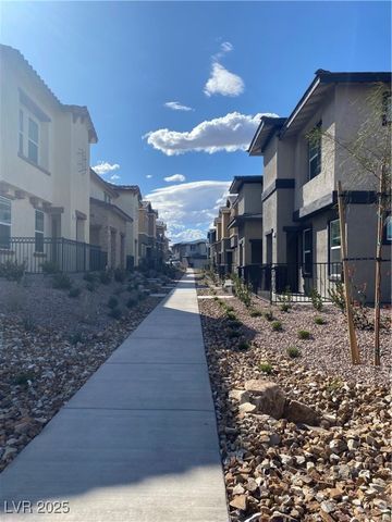 345 Summer Sparrow Avenue, Henderson, NV 89011