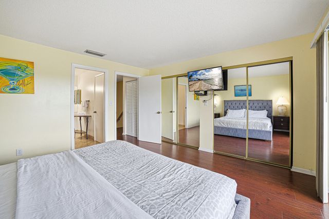 105 Deer Creek Road 202, Deerfield Beach, FL 33442