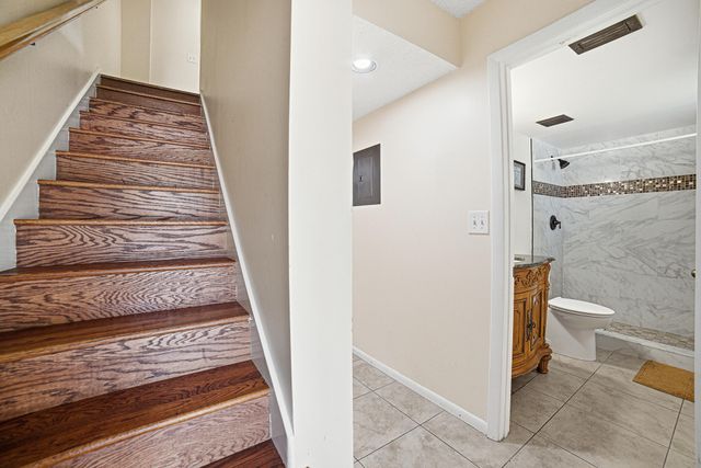 105 Deer Creek Road 202, Deerfield Beach, FL 33442