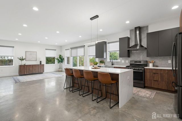 290 Fresh Ponds Road, South Brunswick, NJ 08852