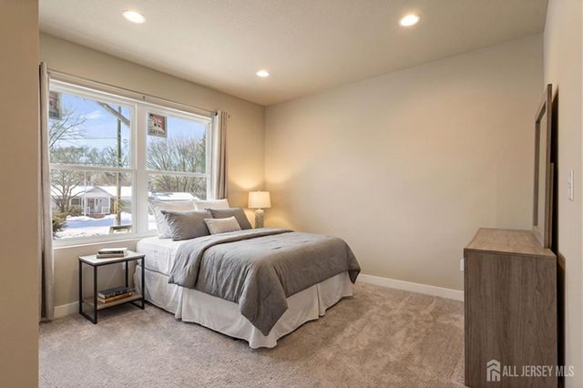 290 Fresh Ponds Road, South Brunswick, NJ 08852