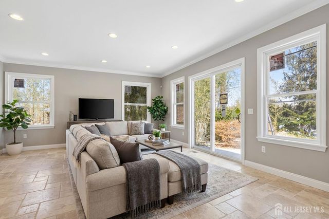 290 Fresh Ponds Road, South Brunswick, NJ 08852