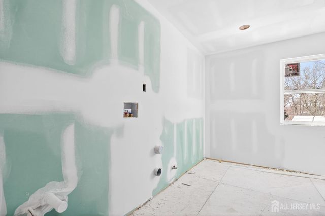 290 Fresh Ponds Road, South Brunswick, NJ 08852