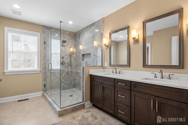 290 Fresh Ponds Road, South Brunswick, NJ 08852