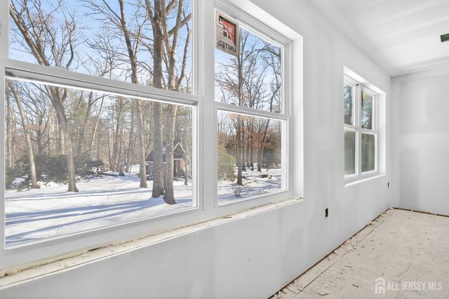 290 Fresh Ponds Road, South Brunswick, NJ 08852