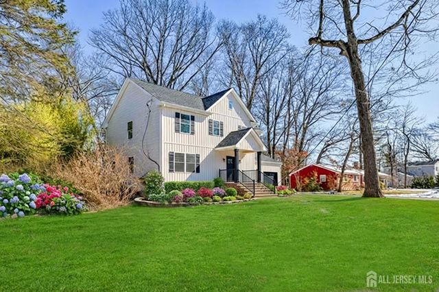 290 Fresh Ponds Road, South Brunswick, NJ 08852