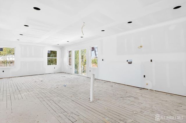 290 Fresh Ponds Road, South Brunswick, NJ 08852