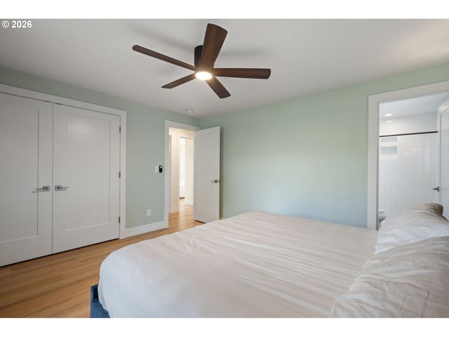 7685 Se HENDERSON St, Portland, OR 97206