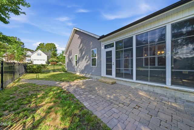 145 Walking Trail, Youngsville, NC 27596