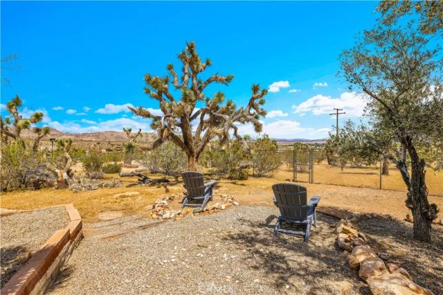 6685 Sunnyhill Road, Joshua Tree, CA 92252