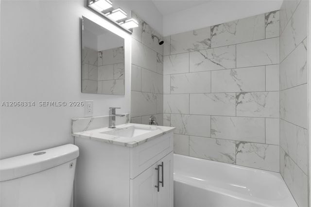 11445 SW 43rd Ter, Miami, FL 33165