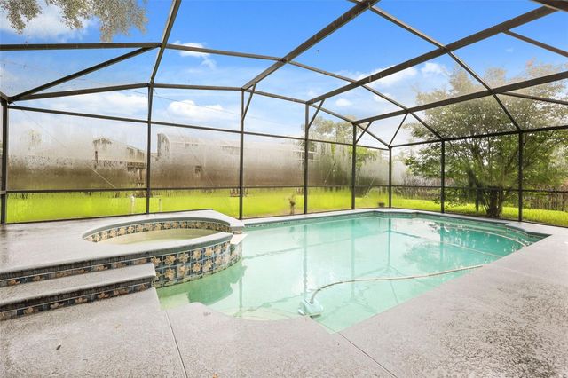 407 HERMITAGE DRIVE, Altamonte Springs, FL 32701