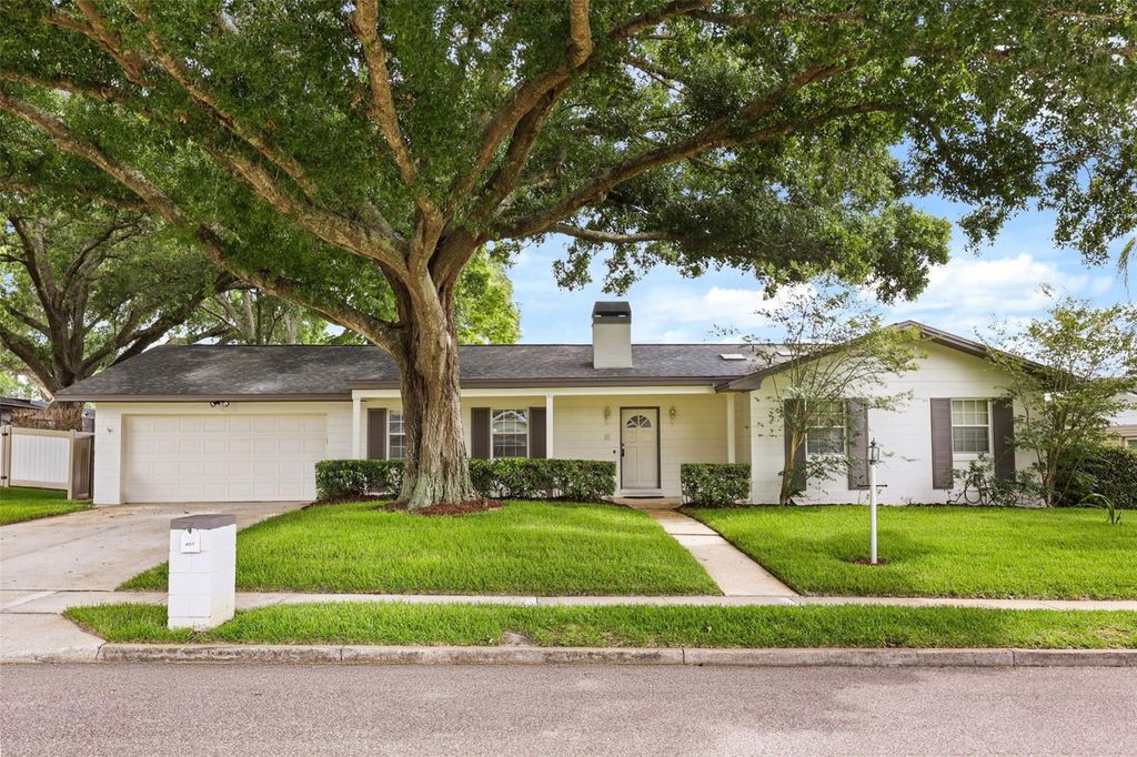 407 HERMITAGE DRIVE, Altamonte Springs, FL 32701