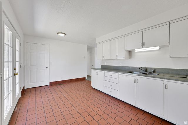 846 W 2400 N, Clinton, UT 84015